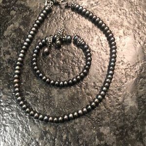 cultured pearl necklace bracelet earring set